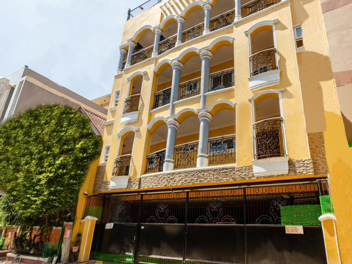Hôtel Oyo 831 Casa Maria à Manille Extérieur photo