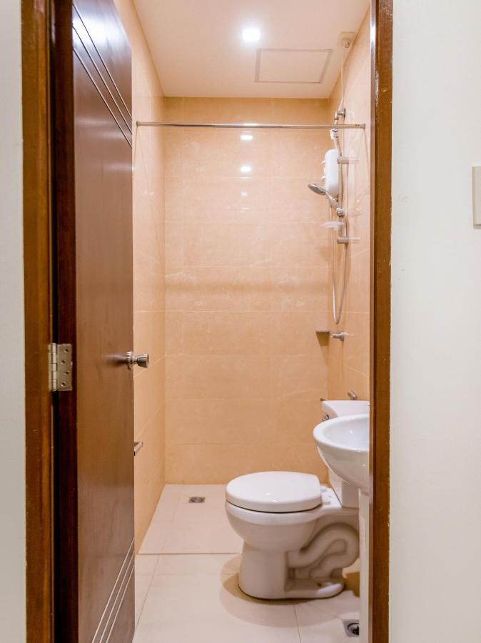 Hôtel Oyo 831 Casa Maria à Manille Extérieur photo