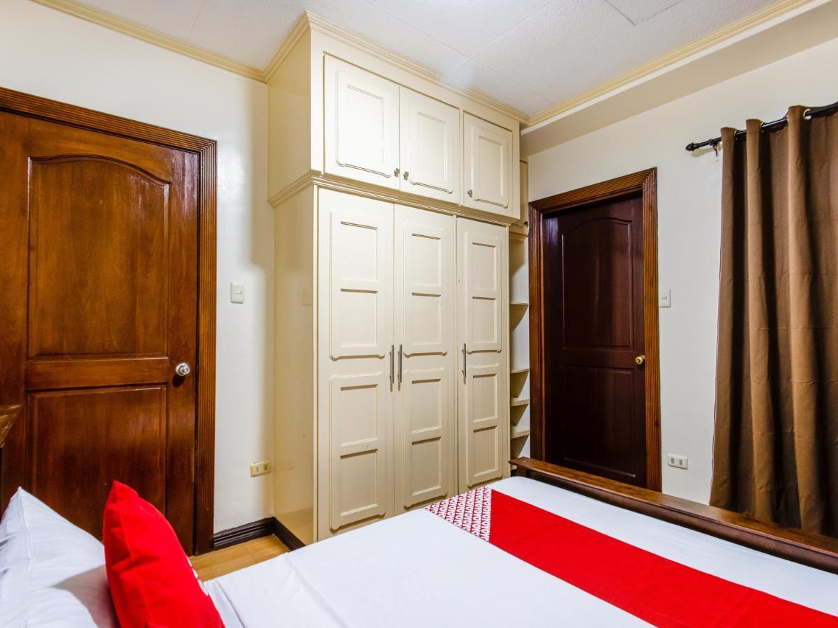 Hôtel Oyo 831 Casa Maria à Manille Extérieur photo
