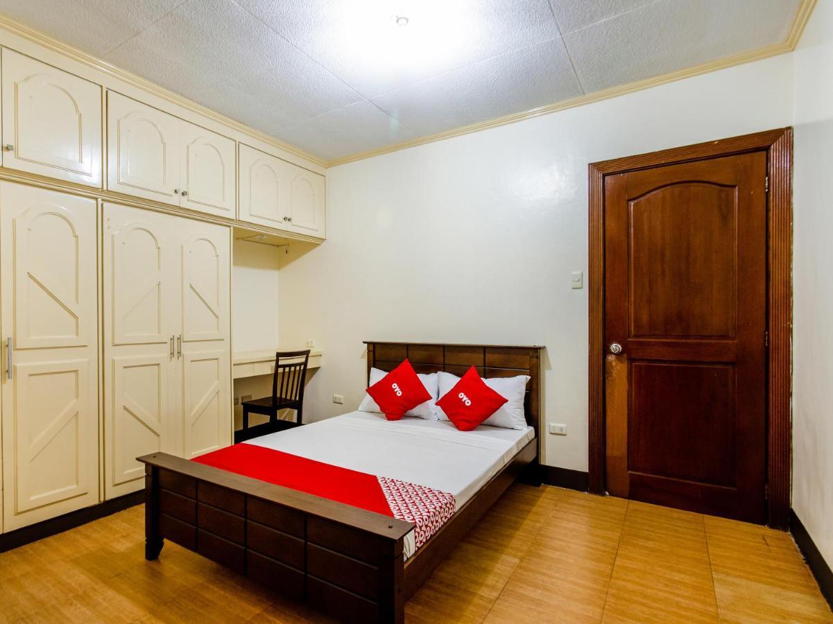 Hôtel Oyo 831 Casa Maria à Manille Extérieur photo