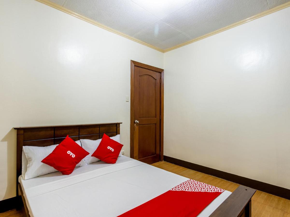 Hôtel Oyo 831 Casa Maria à Manille Extérieur photo