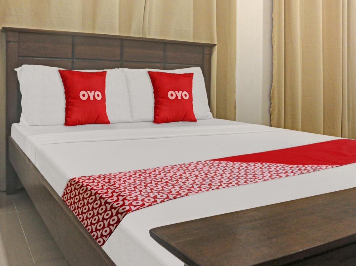 Hôtel Oyo 831 Casa Maria à Manille Extérieur photo
